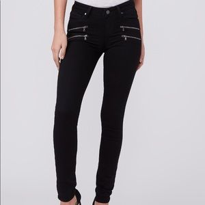 Paige Edgemont in “Black Shadow” - Skinny Jeans